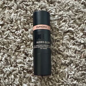 NUDESTIX Nudies Glow All Over Face Highlighter in Euphorix